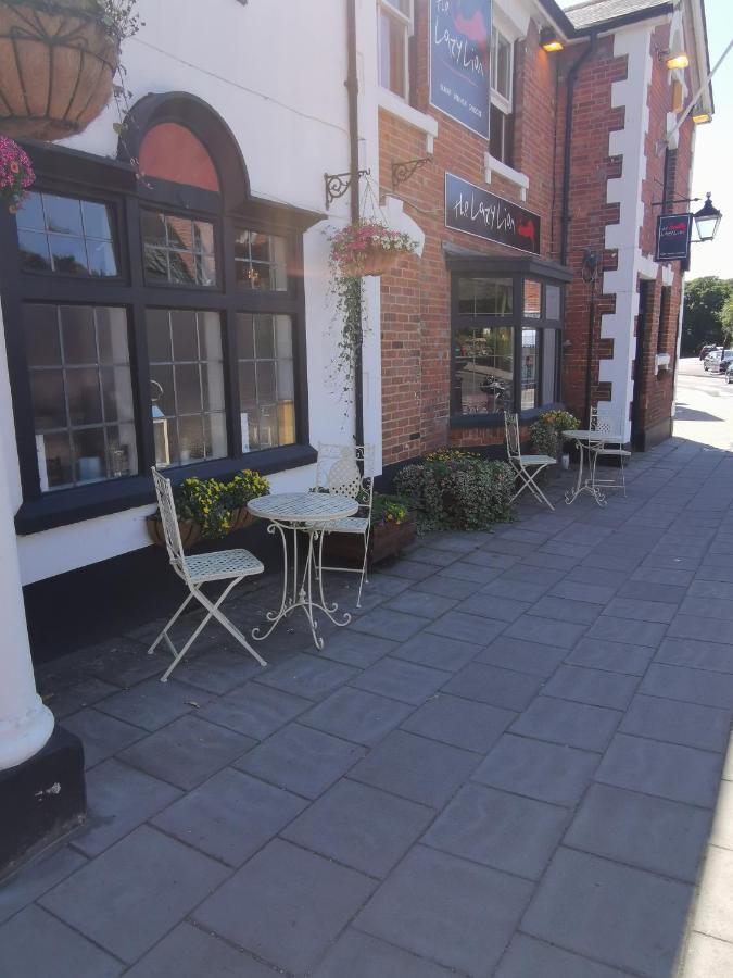 The Lazy Lion Bed & Breakfast Milford on Sea Eksteriør bilde