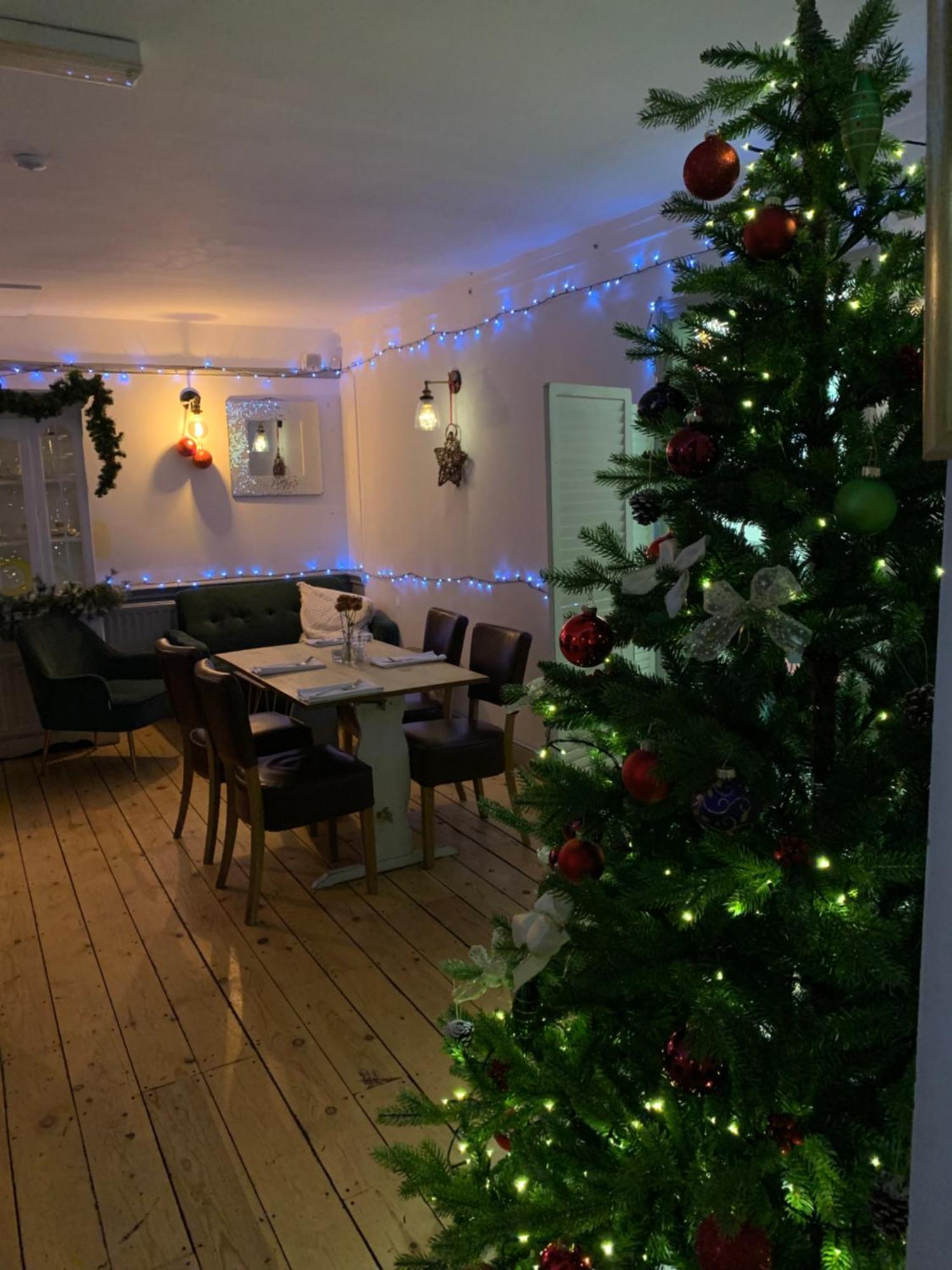The Lazy Lion Bed & Breakfast Milford on Sea Eksteriør bilde