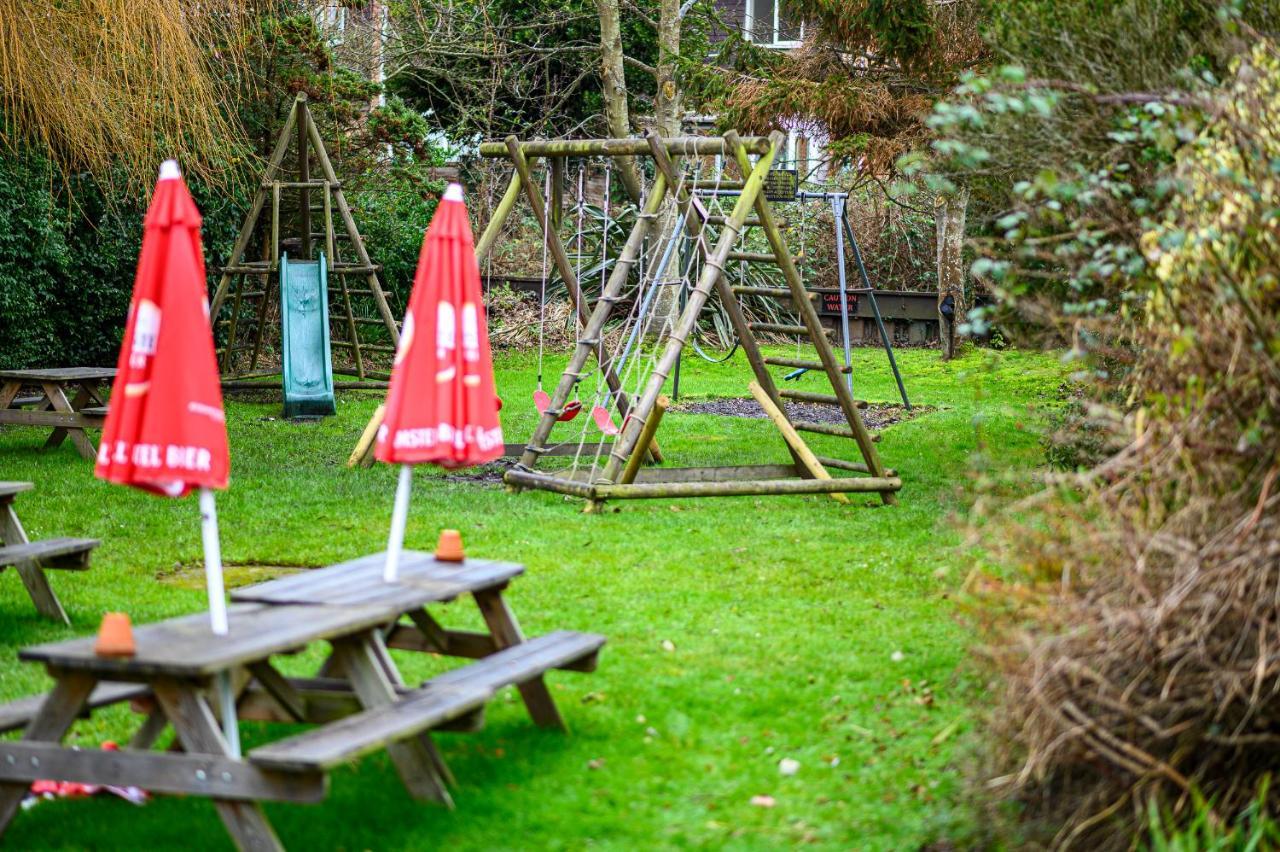 The Lazy Lion Bed & Breakfast Milford on Sea Eksteriør bilde